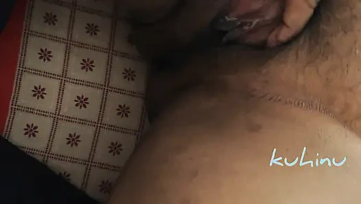 Parmaklarımla masaj yaptırmayı gerçekten seviyorum.