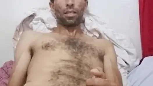 Dünyanın çıplaklığımı görebilmesi için tamamen çıplak olmaktan gerçekten zevk alıyorum