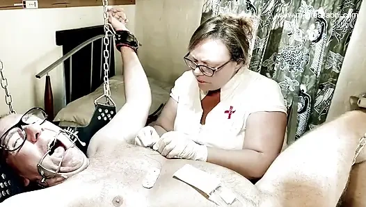 Dominaytix sahibe April - tıbbi chastation