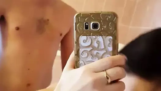 Seksi amatör çift duş özel seks