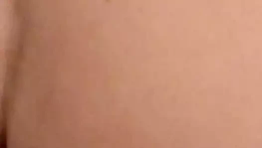 amatör slutwife ile ona yeni mücevherli buttplug içinde