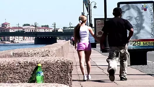 İzlemeye bayılacağınız ırklararası seans