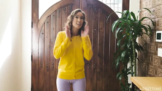 Oopsie - t-girl Jade Venus banyoda lezbiyen Christy Love'a patlayıcı fışkırtarak orgazm yaşatıyor!