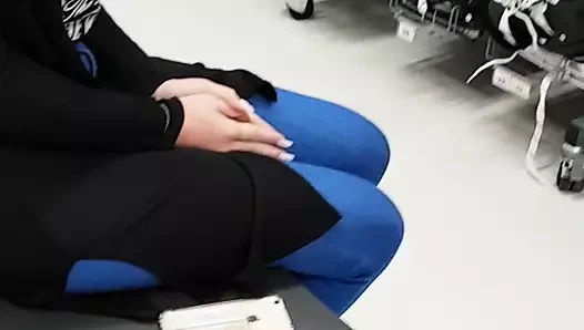 Genç seksi bayan:--))4.