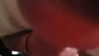 Yaşlı kadın benim sikimde şehre gidiyor