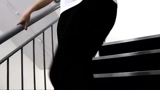 Taytlı Büyük Yarak Sikişi