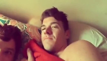 bana ereksiyonunu göster