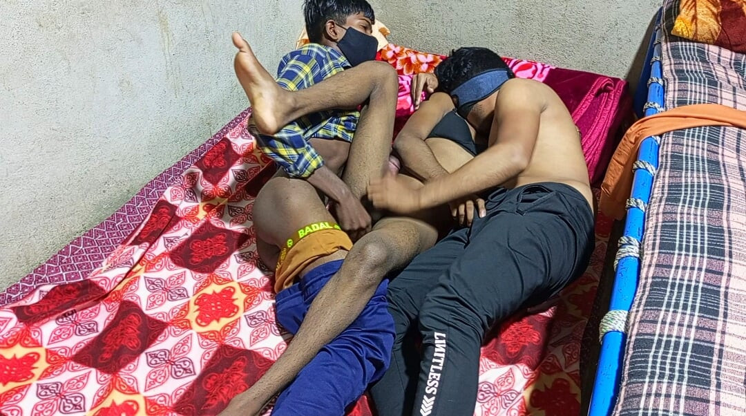 Hintli ateşli transeksüel - ateşli transeksüel seksi erkeklerin götünü sikiyor - köy kasabası seks Hintçe ses