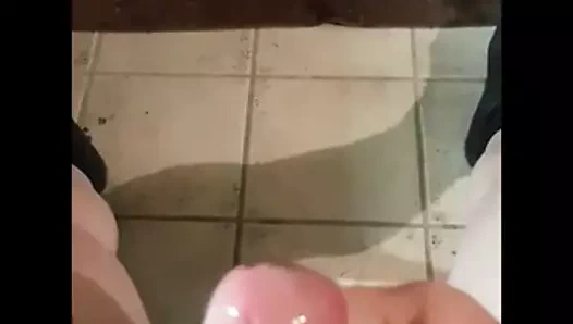 Yaşlı adam mastürbasyon yapıyor (72 yaşında)
