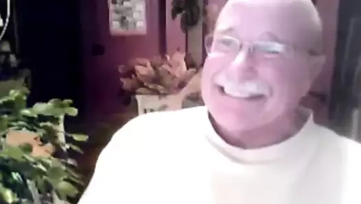 Ateşli bıyıklı baba ayı dölü