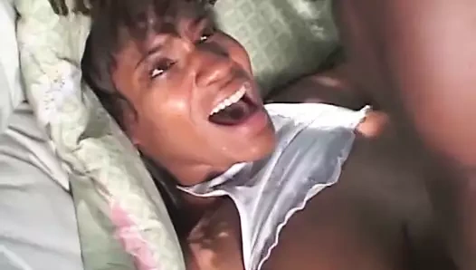 Güzel bir kızla sıcak açık hava eylemi