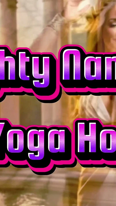 Yaramaz namaste - büyük memeli orta yaşlı seksi kadın yoga dersinden sonra birbirini sikiyor