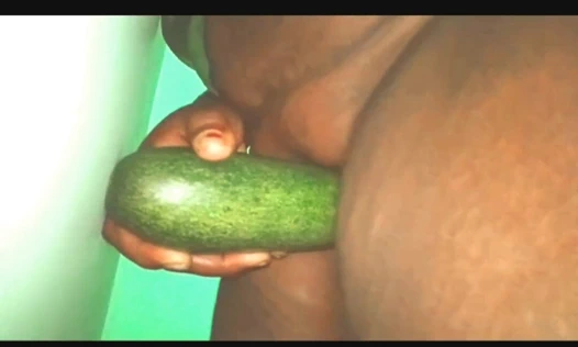 Veena kız kardeş köyün kayınbiraderi ayakta durmadan ayaktaydı