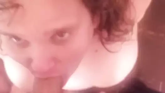 Oturma odası eğlencesi - ayakla muamele, bakış açısı sakso, domaltma, misyoner ve Stacy'nin yüzüne boşalma (onlyfans'ta tam sürüm)