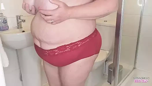 Duş izlemeyi bırak lütfen (göt amcık olgun büyük memeli doğal bbw_wife ev yapımı amatör orta yaşlı seksi kadın)