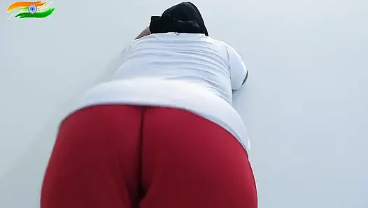 Endonezyalı Müslüman seksi kadın sikişmek için eve getirildi - iri güzel kadın büyük göt ve büyük göğüsler
