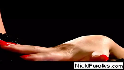 Busty bebek gets becerdin tarafından nick