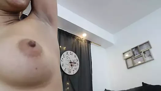 koltuk altı ve göğüsleri itibaren busty seksi kız