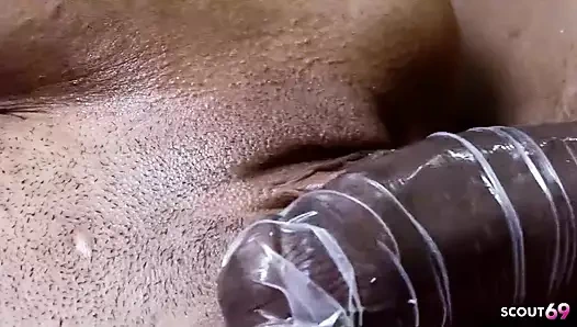 Büyük siyah yarak azgın latin Vivian'ı ırklararası sikiyor