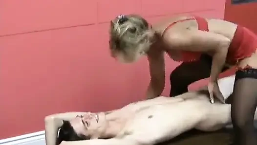Bayan delaney tarafından azdırılan yarak