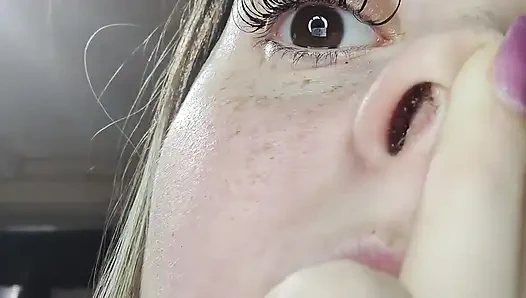 Akmış burun yakın çekim