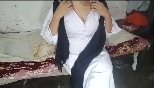 Pakistani Hot school girl seduc tution Teacher indian