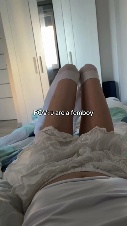 POV: sen bir femboysun