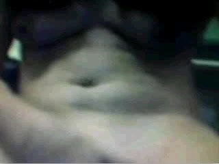 18 yaşındaki kandırdıngösteren onu göğüsleri ve am