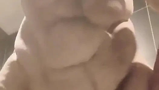 Bu azgın sürtüğü ve amcığını göreceğini izle