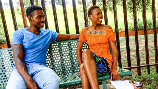 Kısa saçlı amatör nubian tatlı gets becerdin sert tarafından bbc