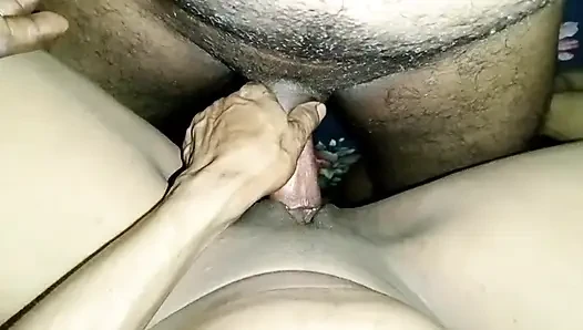 I made a bet with my girlfriend in this heat and fucked her for 30 minutes as I wanted