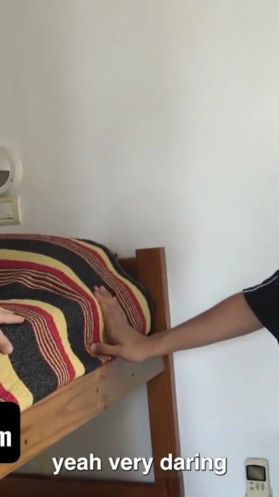 Latin Leche - Hetero Latin Oda Arkadaşları Geçmişleriyle Yeniden Bağlantı Kurup Cinsel Fantezilerini Keşfediyor | Bölüm 1