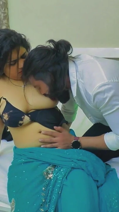 Hintli ateşli seksi kayınbiraderi mutlu etti | Klip 1