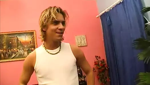 Arkadaşlar arasında grup seks!