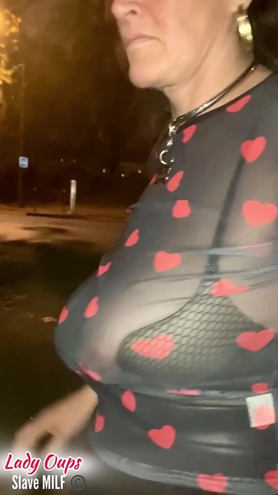 Выставка с Fox Tail Plug микро кожаная юбка и сапоги шлюхи