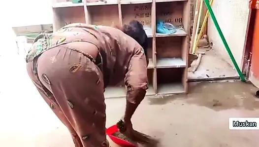 Pakistanlı evli kadın viral seks videosu