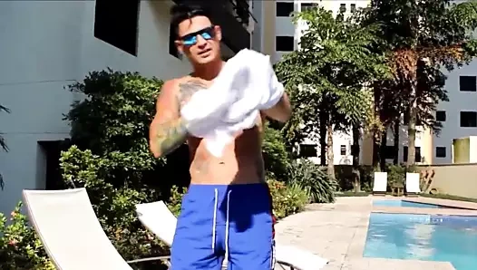 Latin kadın prezervatifsiz