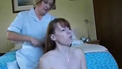 Dadı'nın saç fırçası