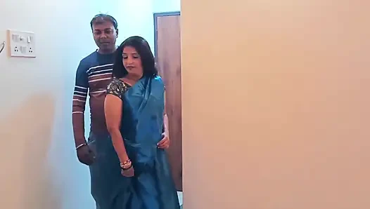 Hintli ateşli orta yaşlı seksi kadın sert seks