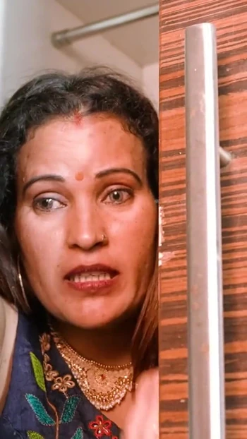 Незабываемый момент из "Горячая индийская девушка сосала член своего мужа"