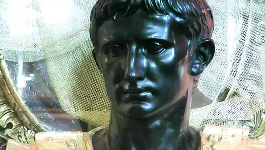 Franky şövalye ve isabel ice, oldukları yükü alıyor