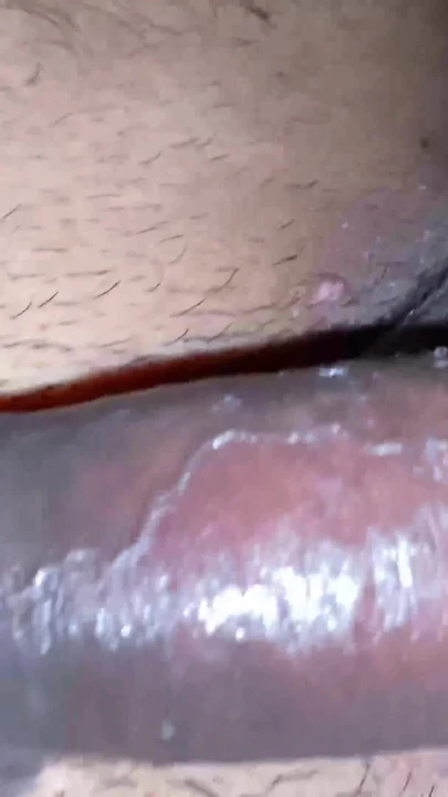 Пенджабская девушка дези в первый раз трахается в киску