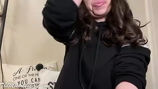 Zahmetsizce yırtıyor