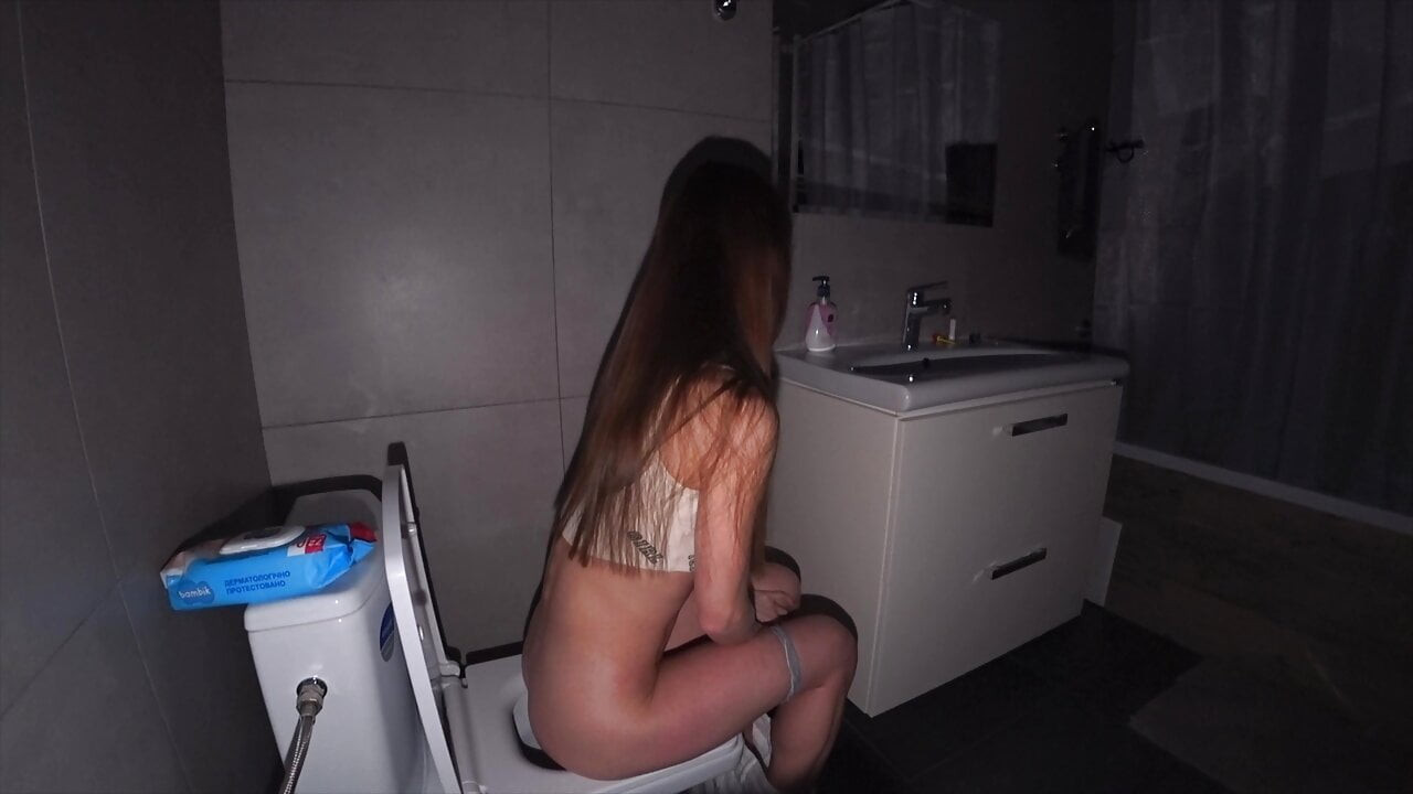 Gerçek Hile. Tuvalette Sevgilisi ile Karısının Kirli Seksi. Anal