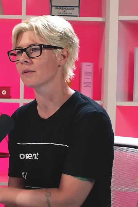 Kimmy Kimm utancı fethediyor ve kullanılmış külot satıyor | Adult Time Podcast