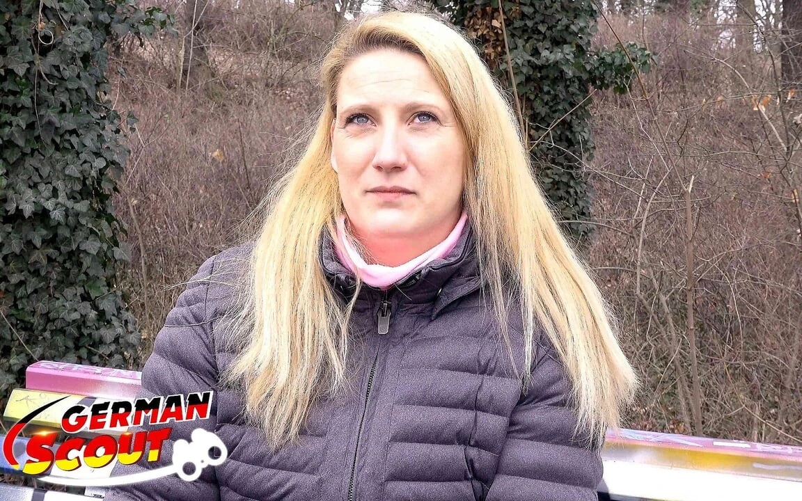 Alman izci - tombul olgun sabrina ilk kez sikişiyor