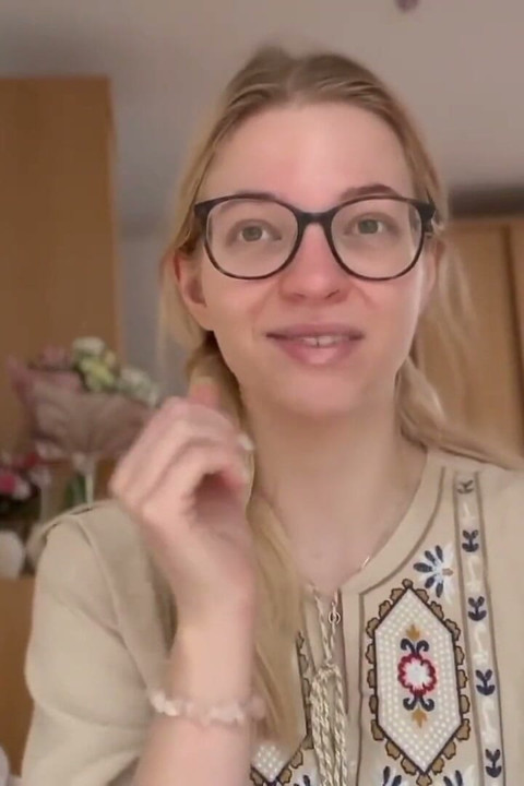 Youre Still Virgin'i izle