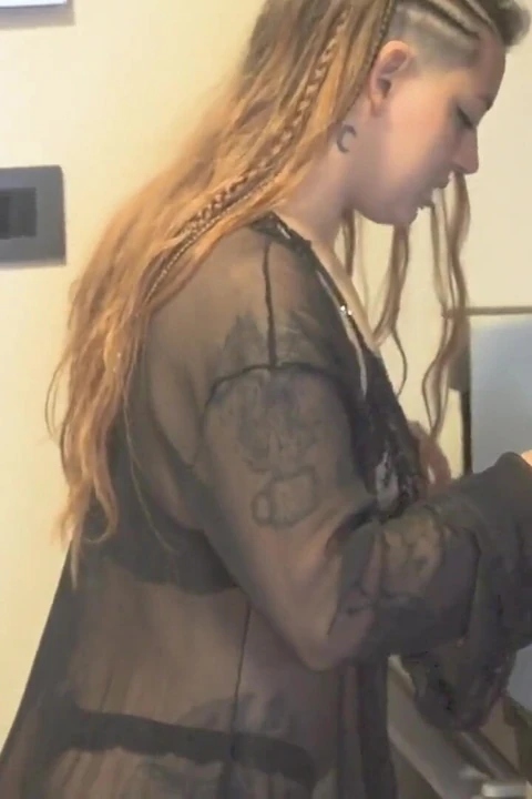 Bana bir kahve getirdi ama süt eksik ft. albx09