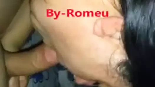 casada infiel pede pra nao filmar o rosto