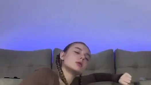 Büyük zenci yarağı dildo ile anal
